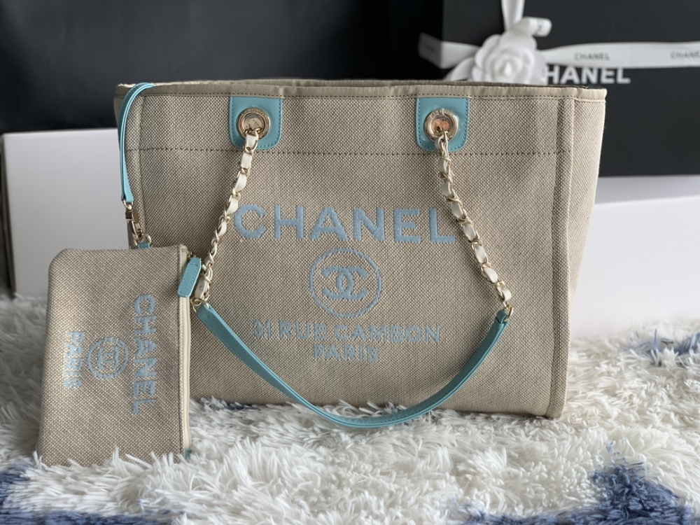 Chanel beach tote AS67001 Mirror Boutique