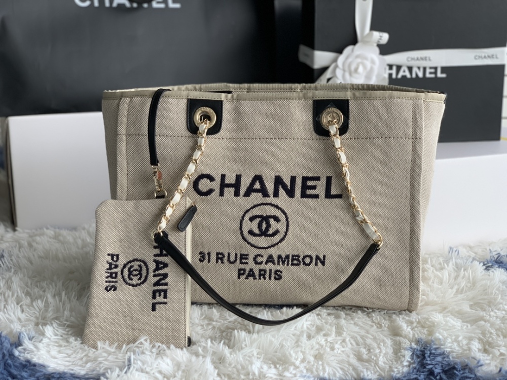 Chanel beach tote AS67001 Mirror Boutique