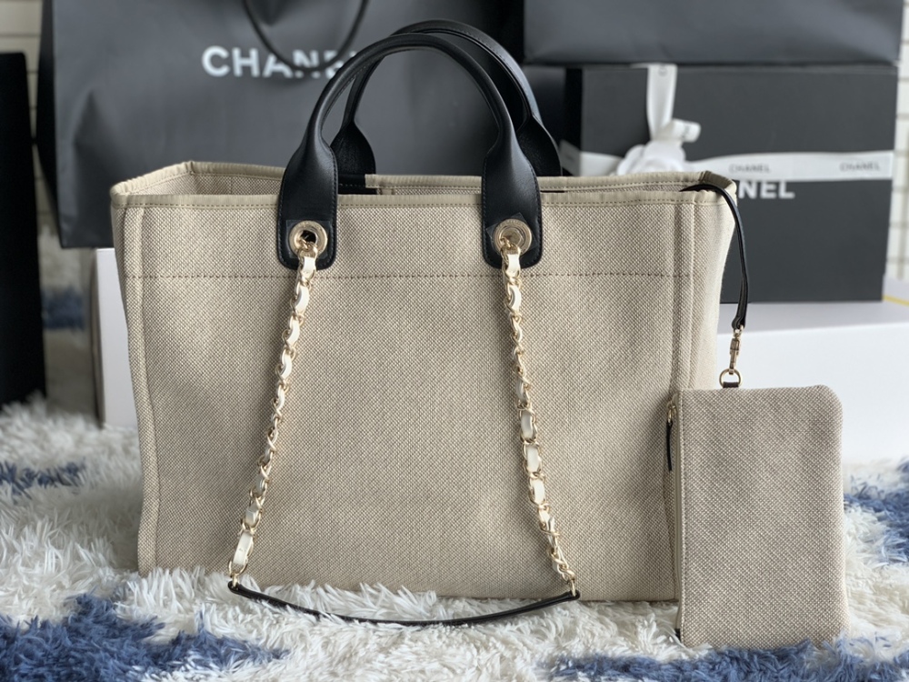 Chanel beach tote AS66941 Mirror Boutique