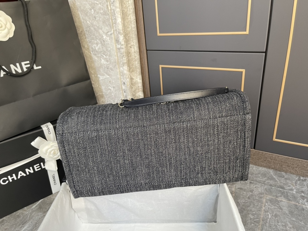 Chanel beach tote AS66941 Mirror Boutique
