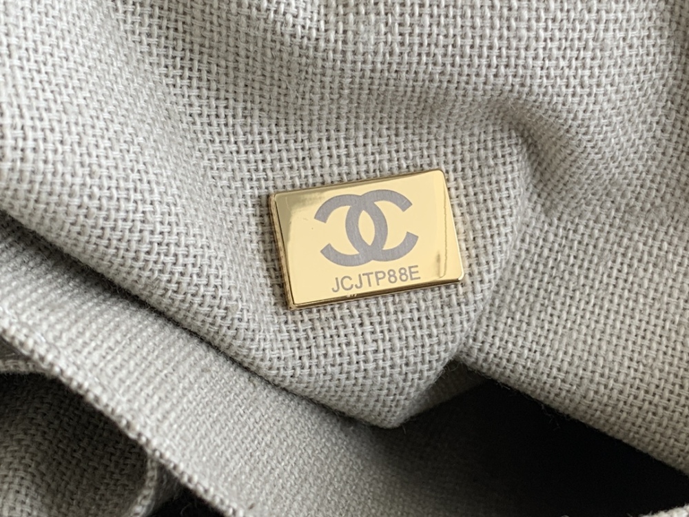 Chanel beach tote AS66941 Mirror Boutique