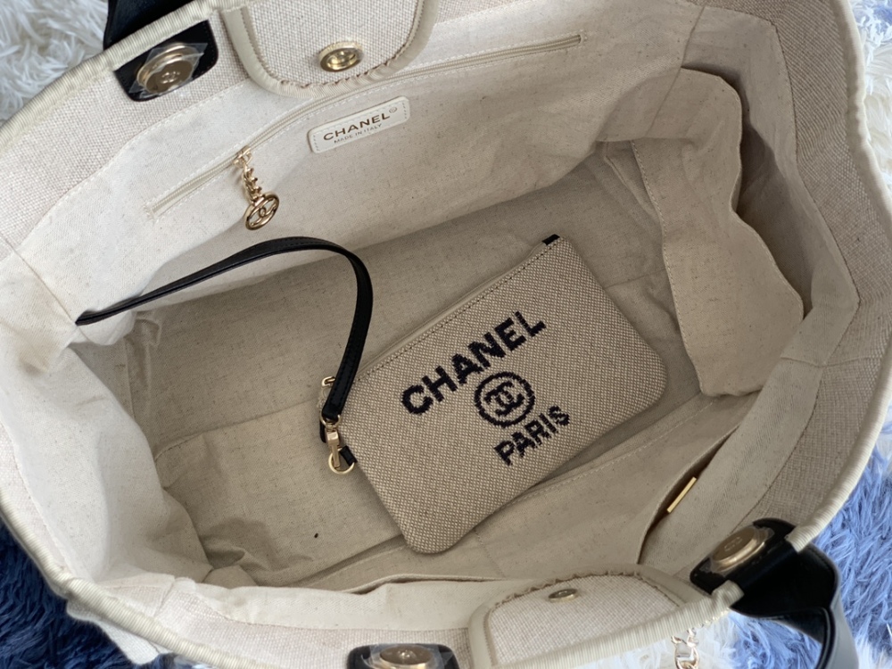 Chanel beach tote AS66941 Mirror Boutique