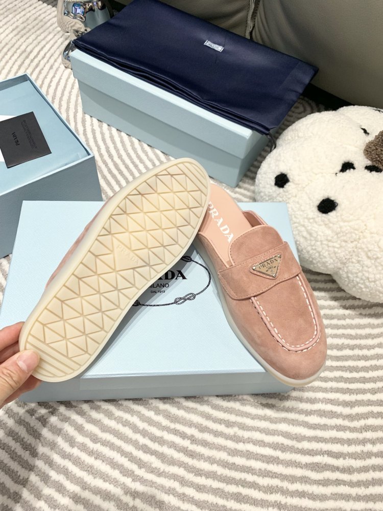 Prada slippers flat 2023