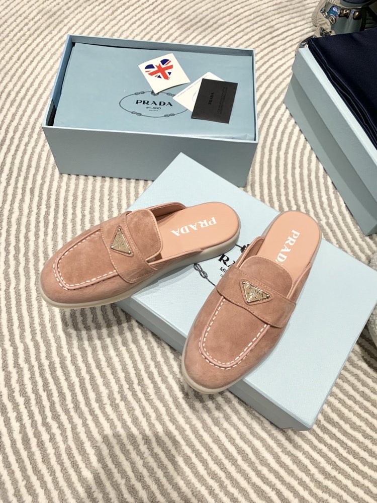 Prada slippers flat 2023