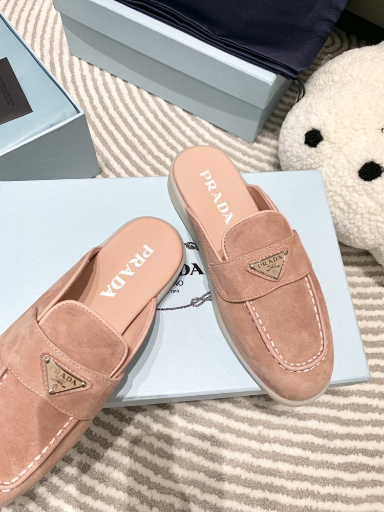 Prada slippers flat 2023