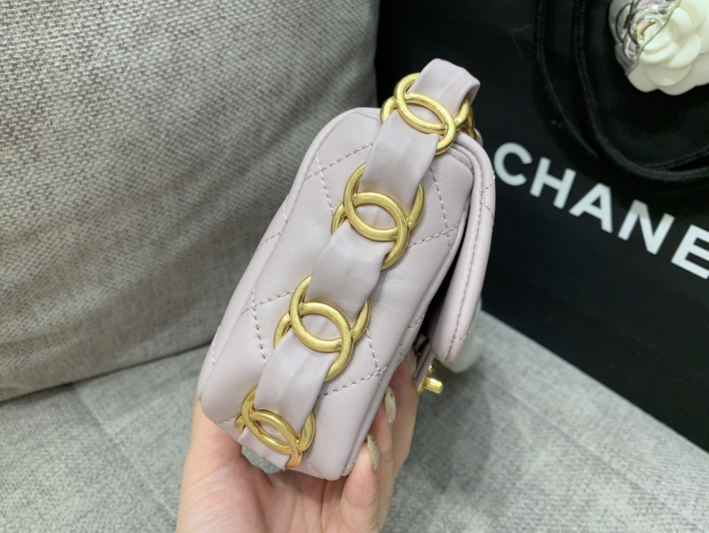 Chanel Double C thick chain bag AS5174  Mirror Boutique