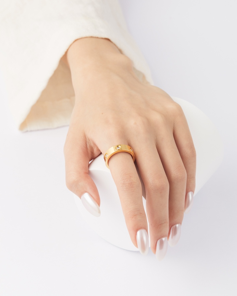 Cartier  rings Wide version 6 diamonds