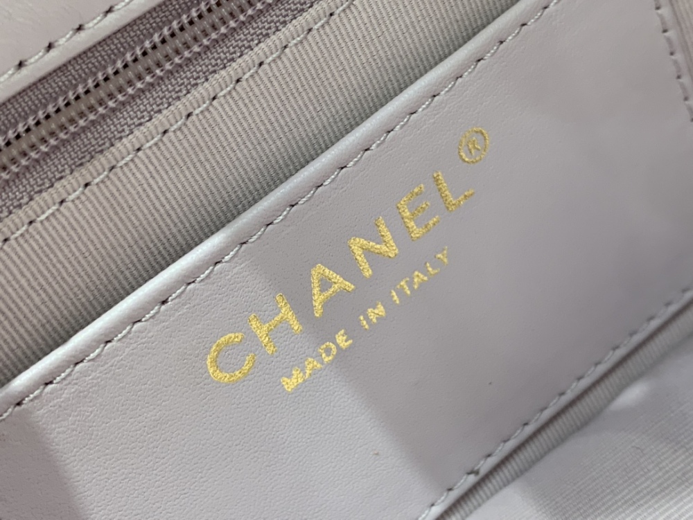 Chanel Double C thick chain bag AS5174  Mirror Boutique