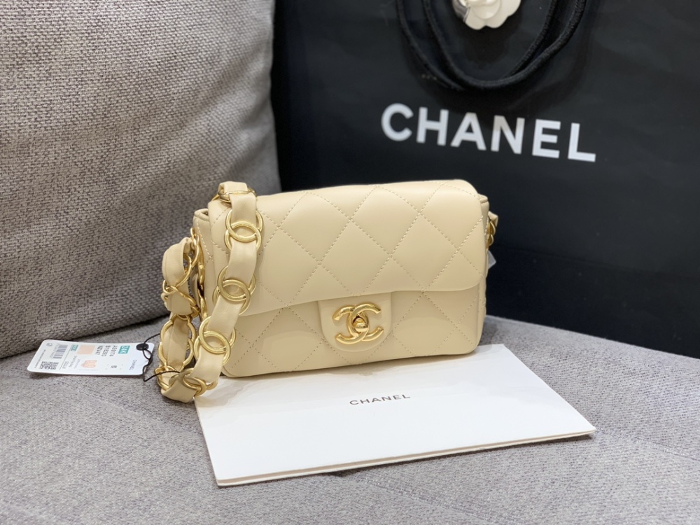 Chanel Double C thick chain bag AS5174  Mirror Boutique