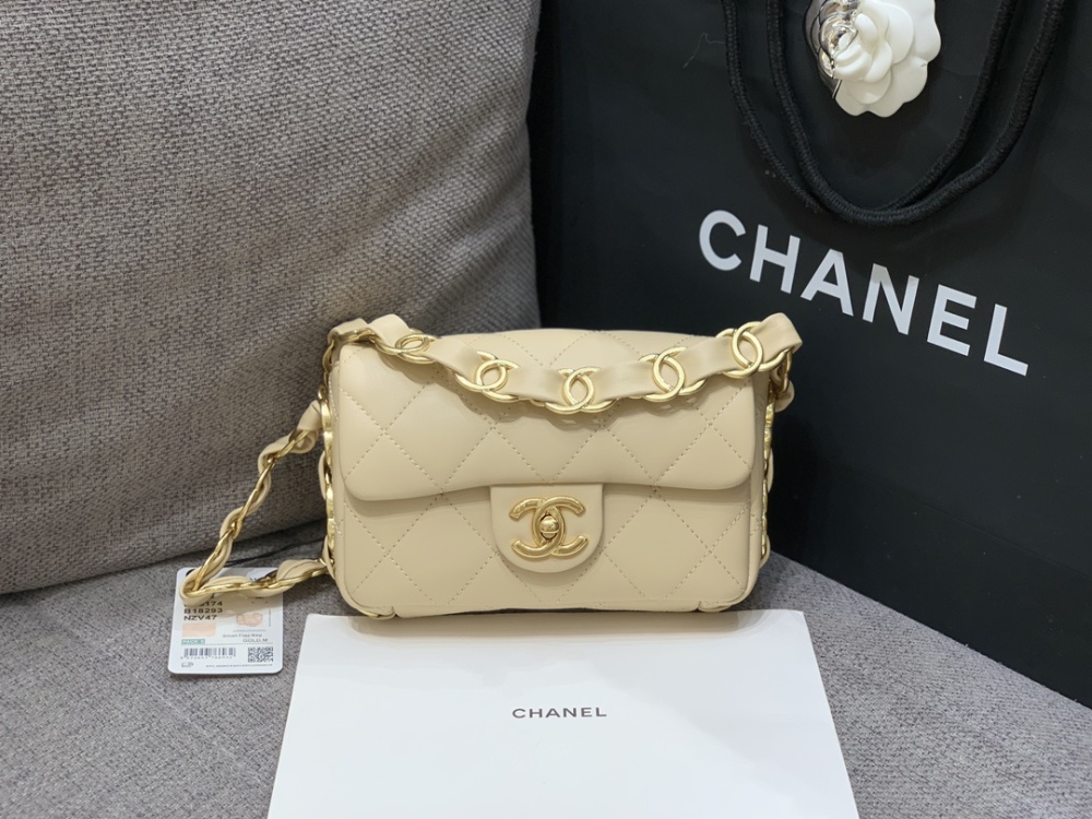 Chanel Double C thick chain bag AS5174  Mirror Boutique