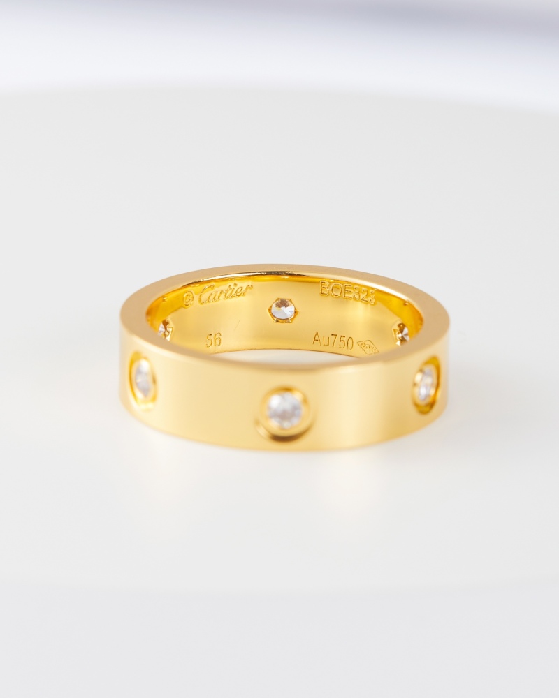 Cartier  rings Wide version 6 diamonds