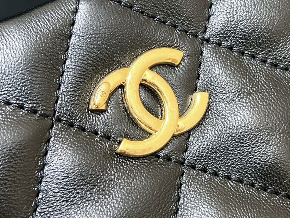 Chanel 22K hobo bag Genuine level（99%）