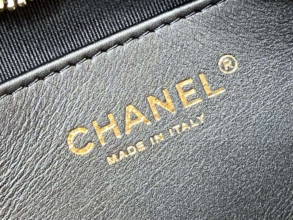 Chanel 22K hobo bag Genuine level（99%）