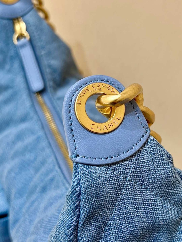 Chanel 25C Jennie hobo MM Genuine level（99%）