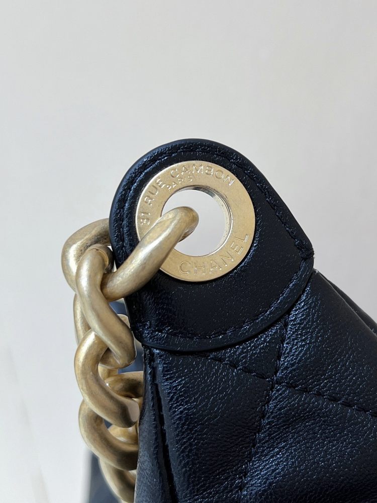 Chanel 25C Jennie hobo PM Genuine level（99%）