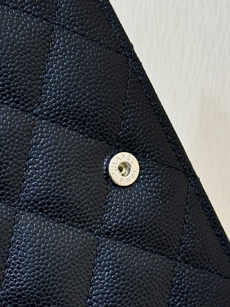 Chanel 24K Passport Wallet Genuine level（99%）