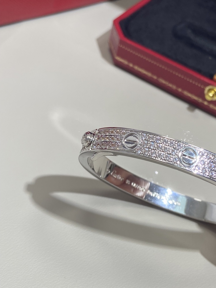 Cartier Classic bracelet wide version new upgrade full diamonds mirror boutique