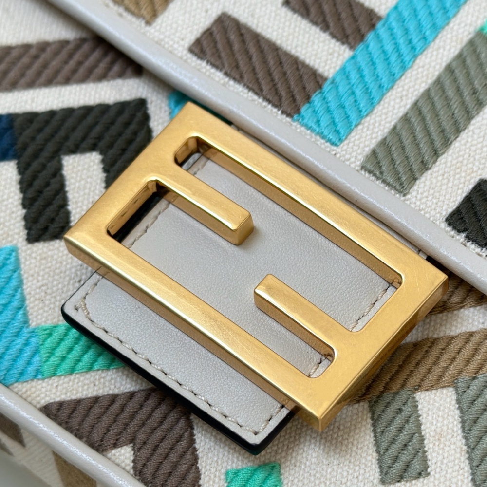 Fendi Baguette bag  0159MB Mirror Boutique