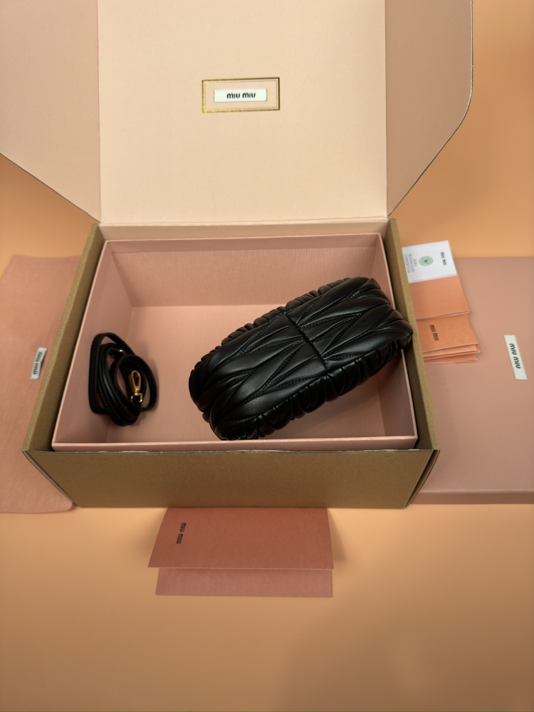 MiuMiu mini hobo 5BP078 Mirror Boutique