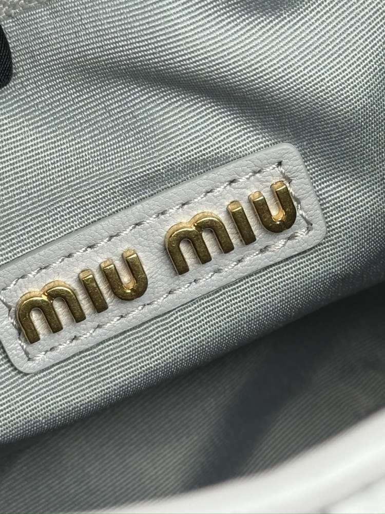 MiuMiu hobo PM 5BC125 Mirror Boutique