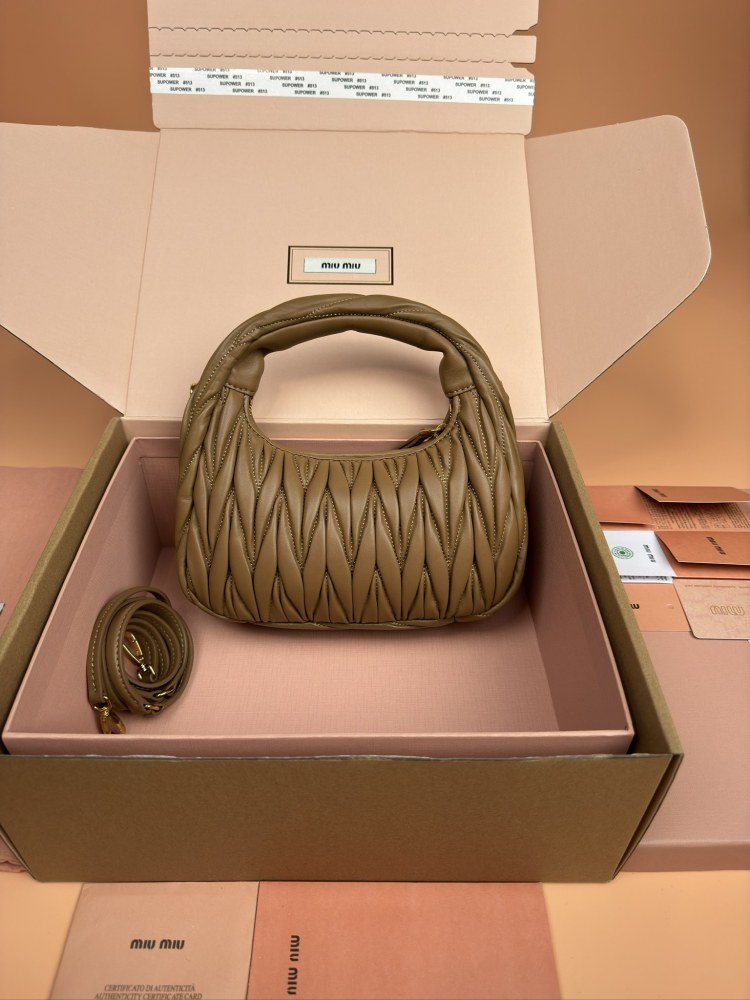 MiuMiu hobo PM 5BC125 Mirror Boutique
