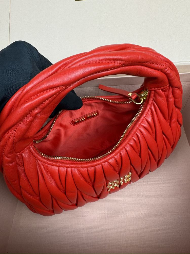 MiuMiu hobo PM 5BC125 Mirror Boutique