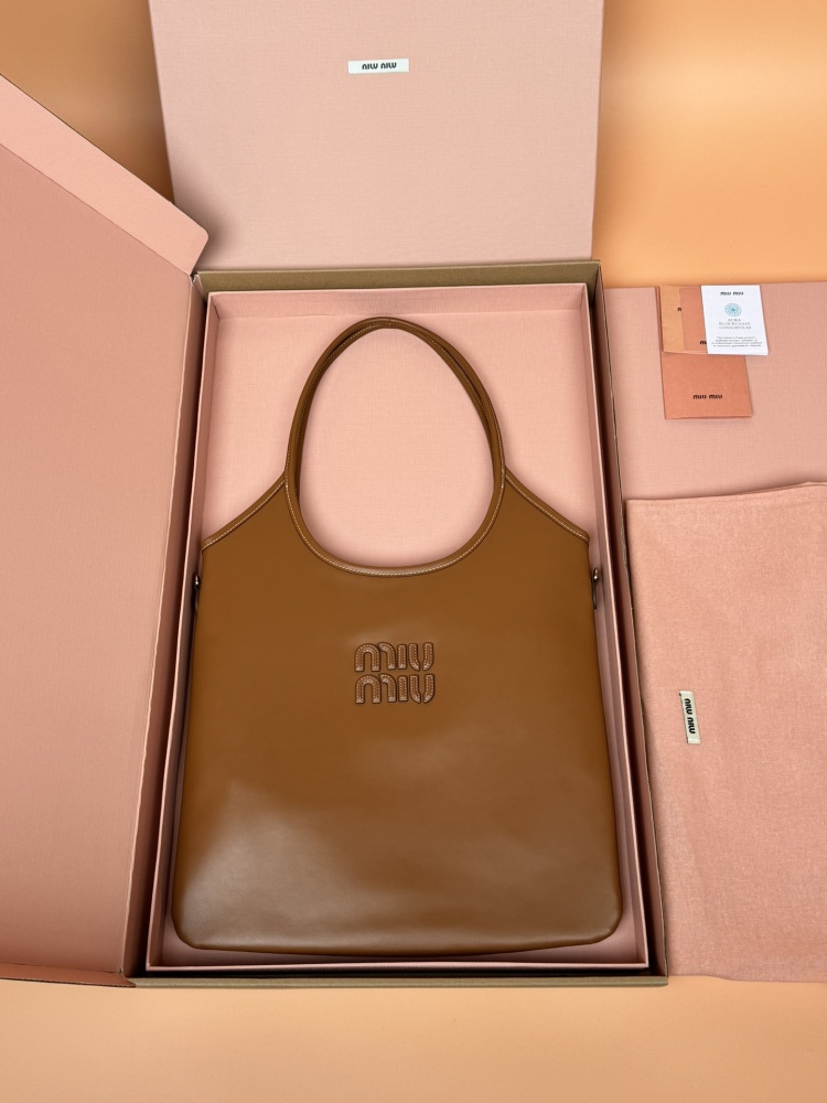 MiuMiu IVY  Naplak tote 5BG231 Mirror Boutique