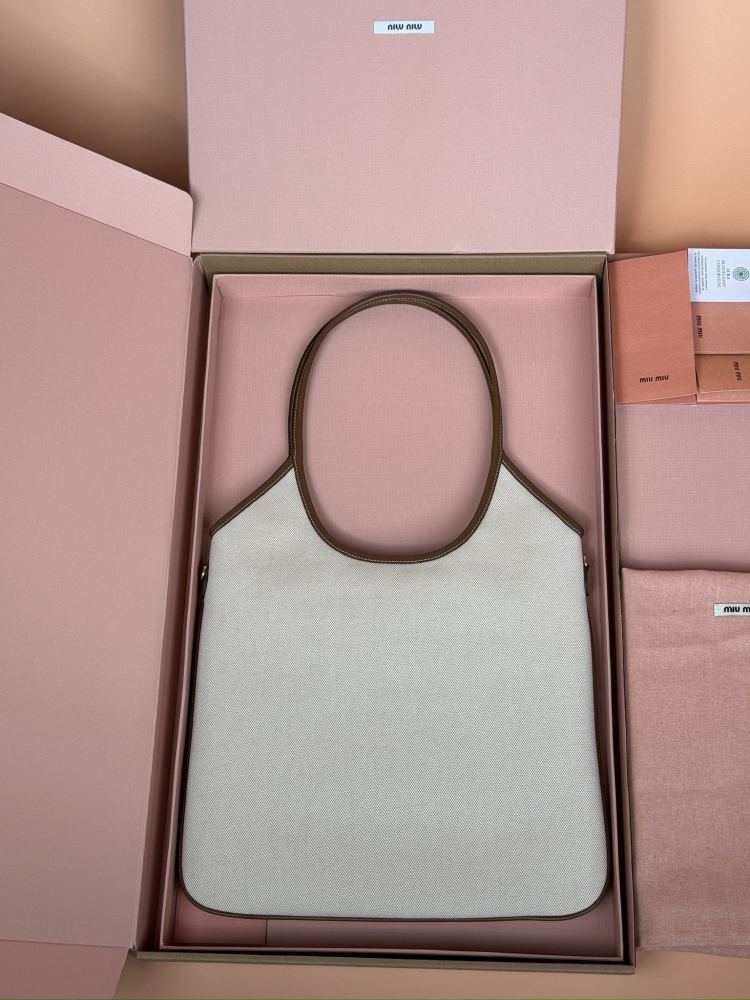 MiuMiu IVY  Naplak tote 5BG231 Mirror Boutique