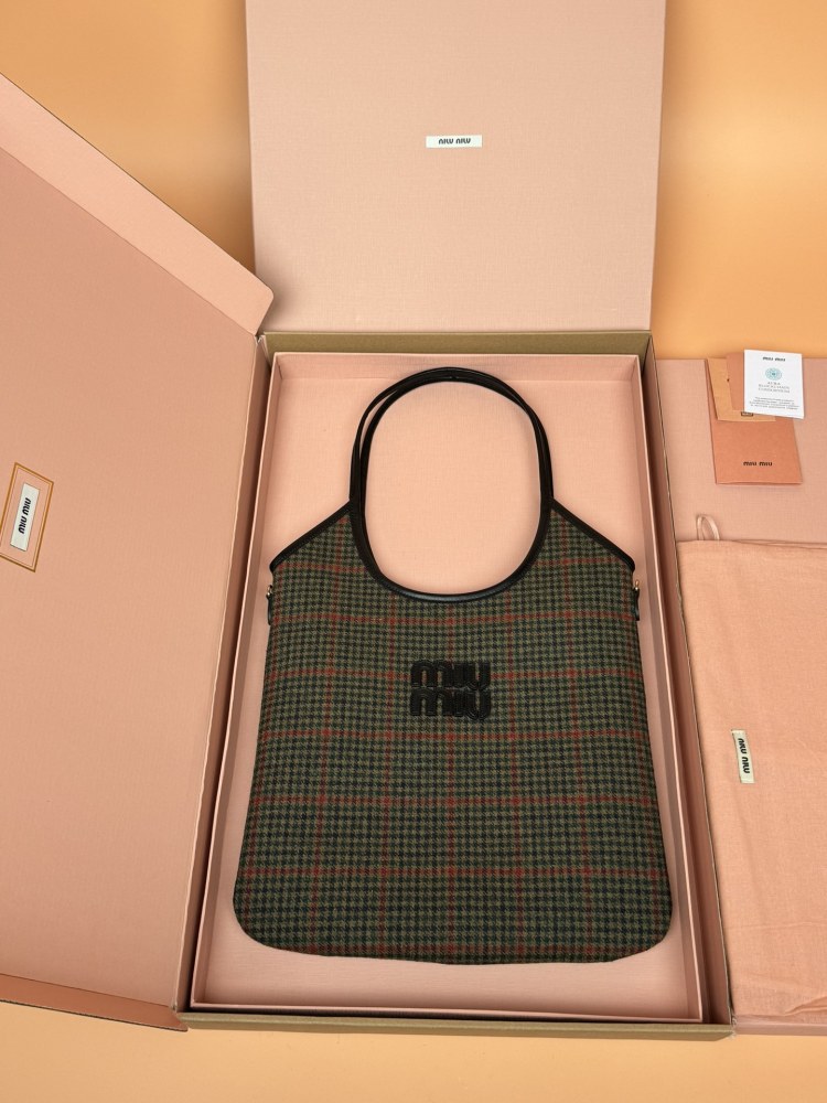 MiuMiu IVY  Naplak tote 5BG231 Mirror Boutique