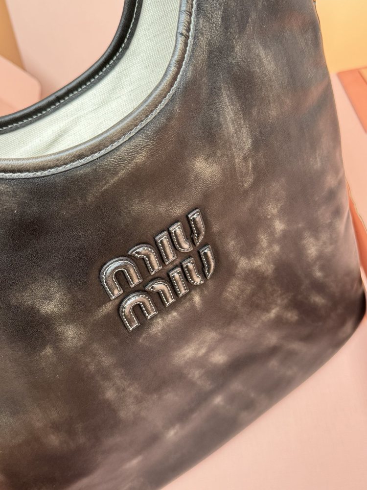 MiuMiu IVY  Naplak tote 5BG231 Mirror Boutique