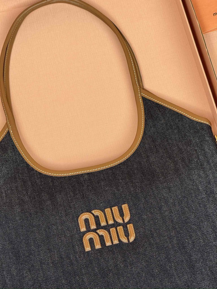 MiuMiu IVY  Naplak tote 5BG231 Mirror Boutique