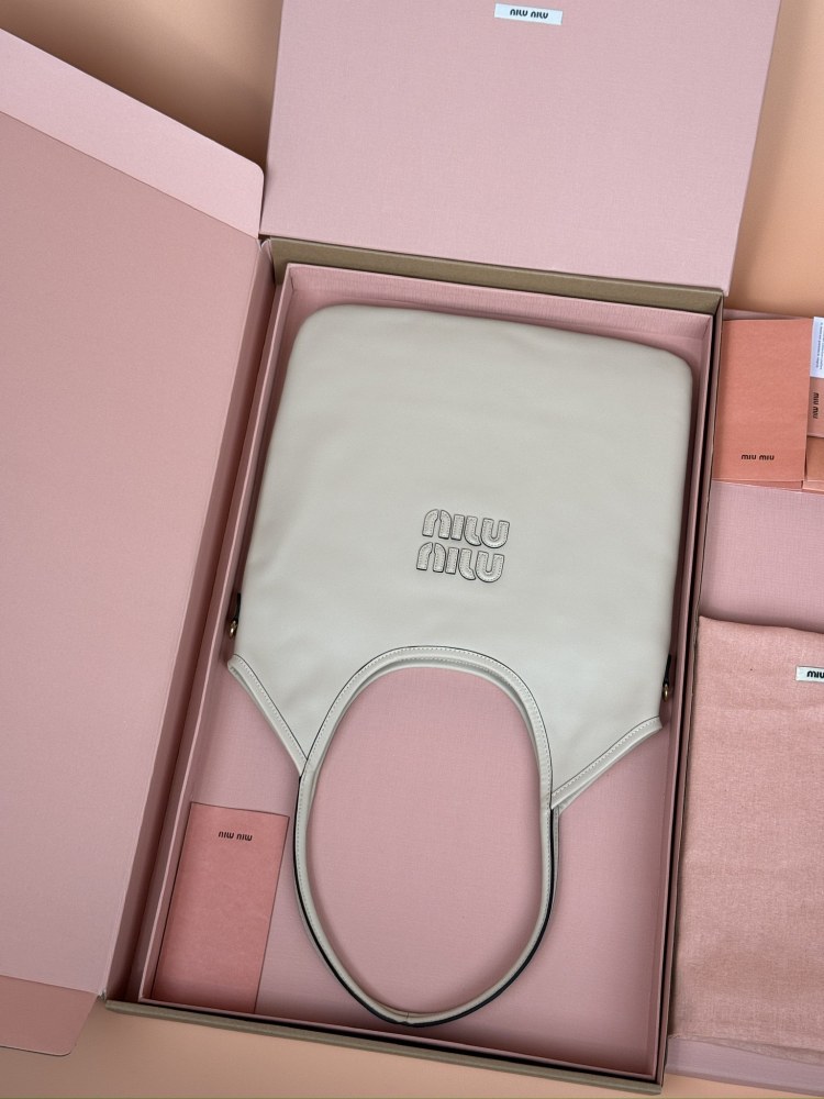 MiuMiu IVY  Naplak tote 5BG231 Mirror Boutique