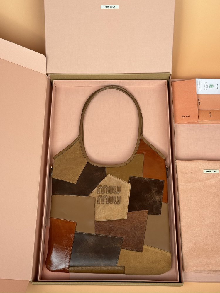 MiuMiu IVY  Naplak tote 5BG231 Mirror Boutique