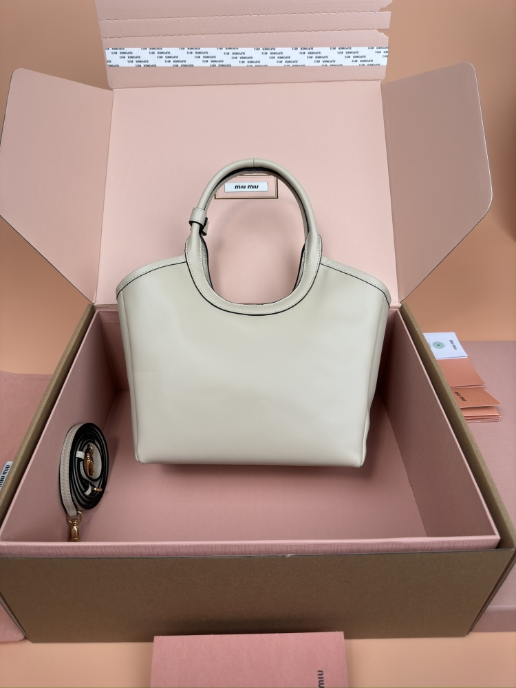 MiuMiu IVY tote 5BG288 Mirror Boutique