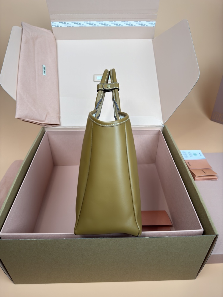 MiuMiu IVY tote GM  5BG286Mirror Boutique