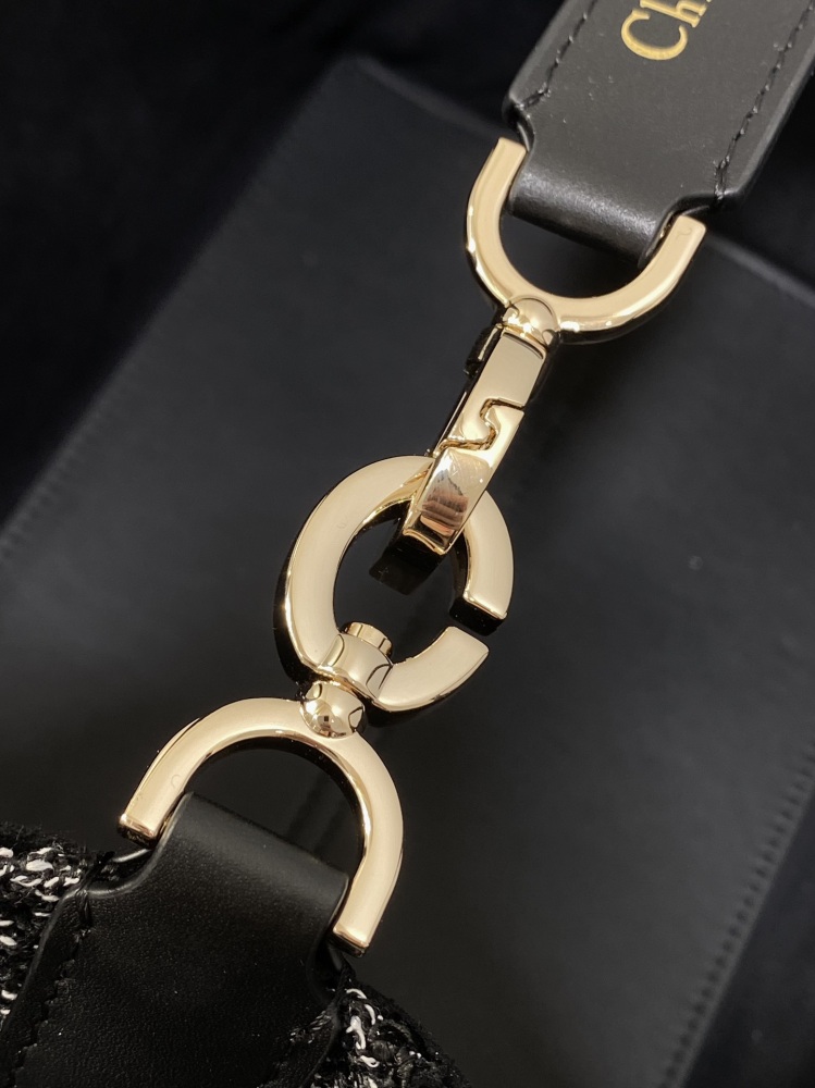 Dior Toujours  Tote 23017 MM Mirror Boutique