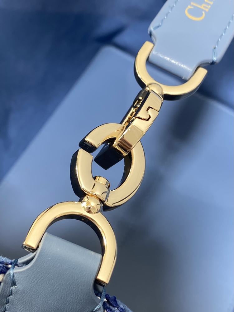 Dior Toujours  Tote 23017 MM Mirror Boutique