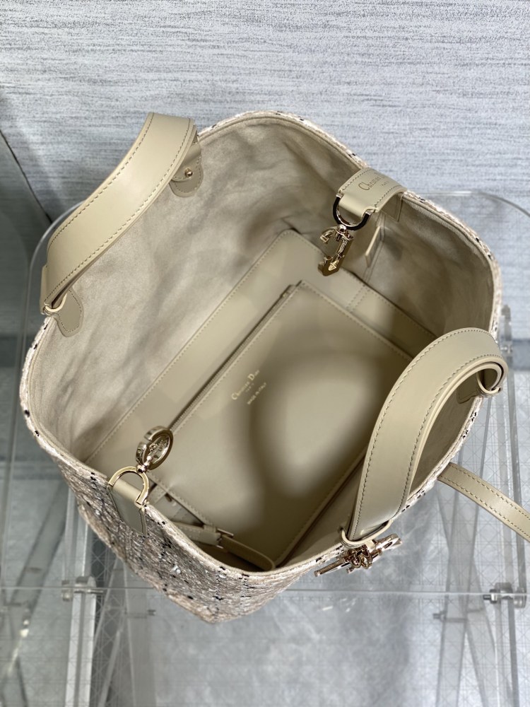 Dior Toujours  Tote 23017 MM Mirror Boutique