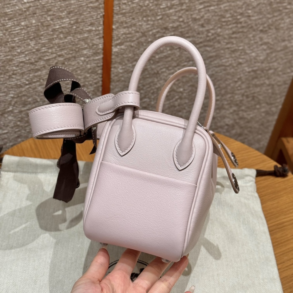 Hermès mini Lindy Mirror Boutique