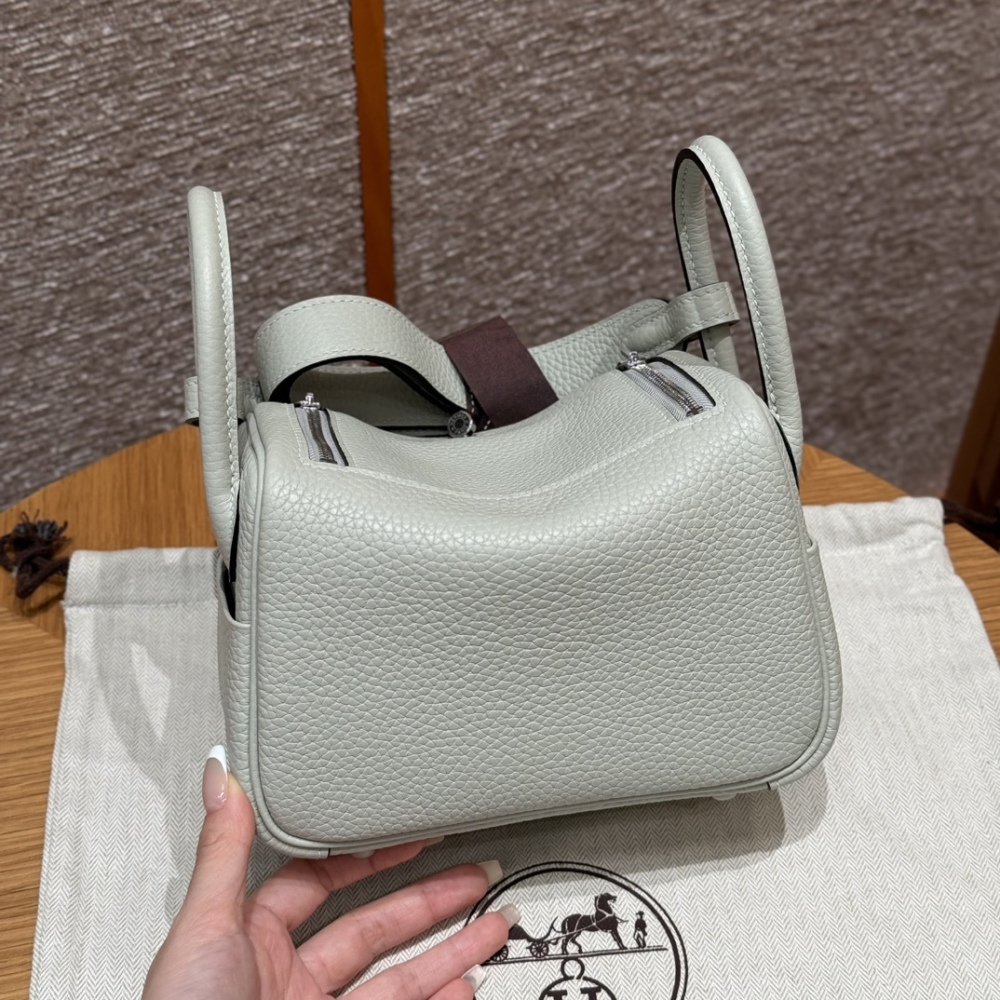 Hermès mini Lindy Mirror Boutique