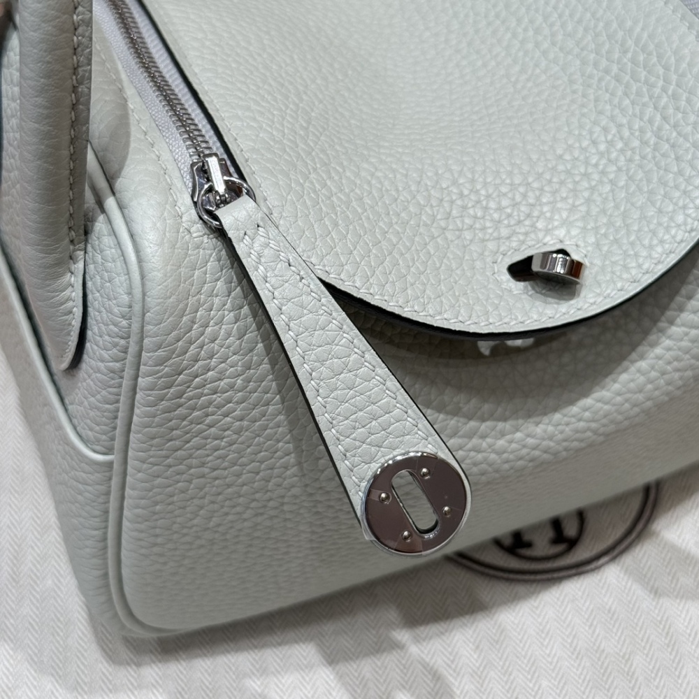 Hermès mini Lindy Mirror Boutique