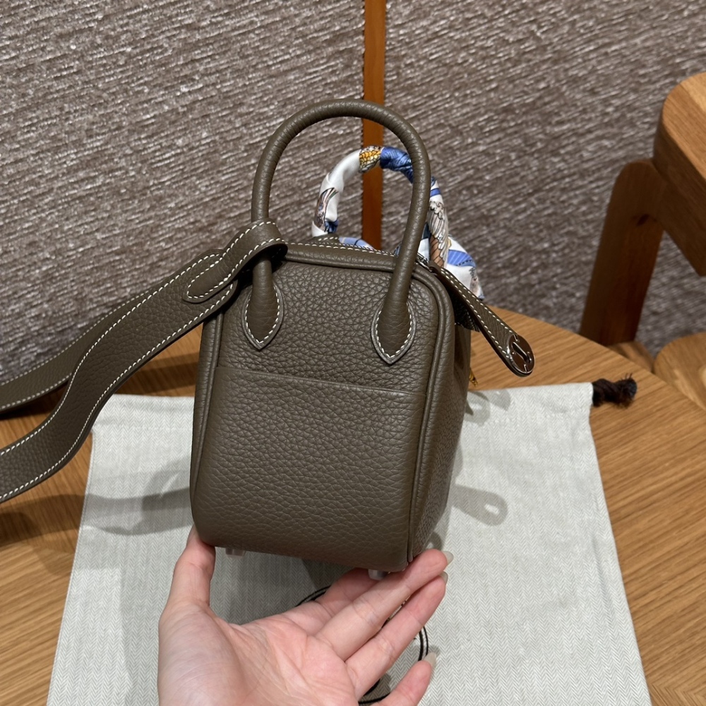 Hermès mini Lindy Mirror Boutique