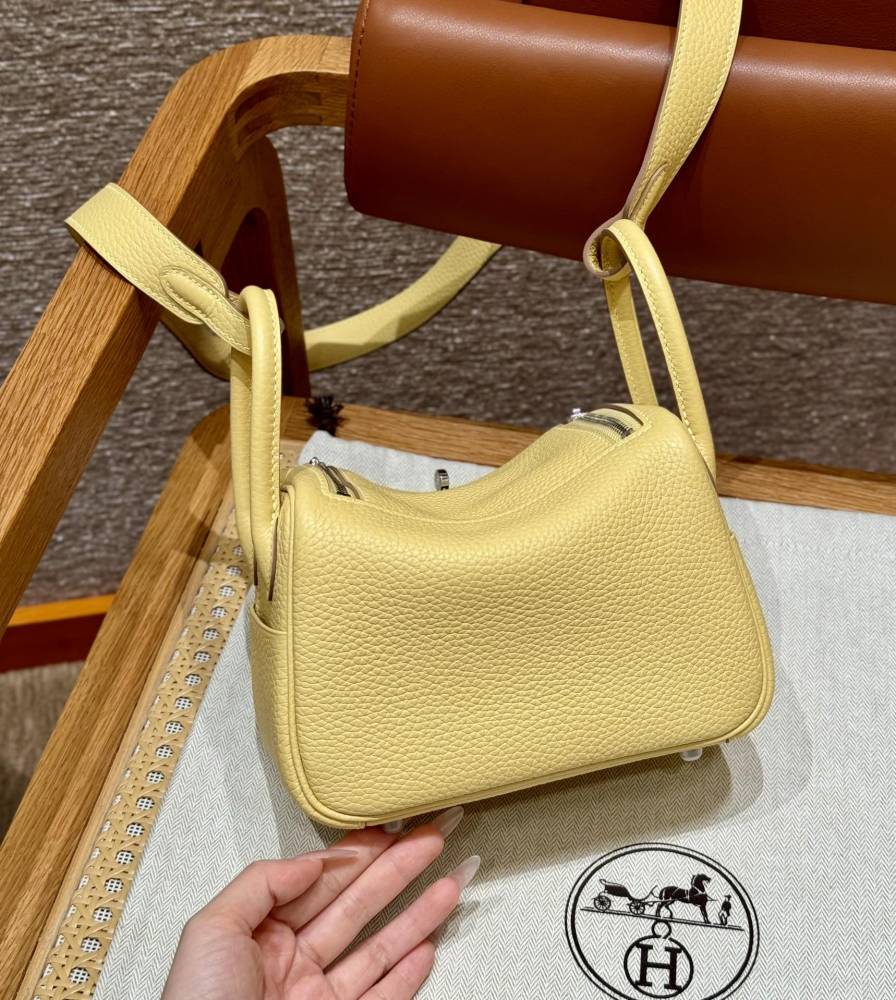 Hermès mini Lindy Mirror Boutique