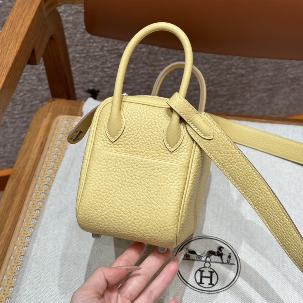 Hermès mini Lindy Mirror Boutique