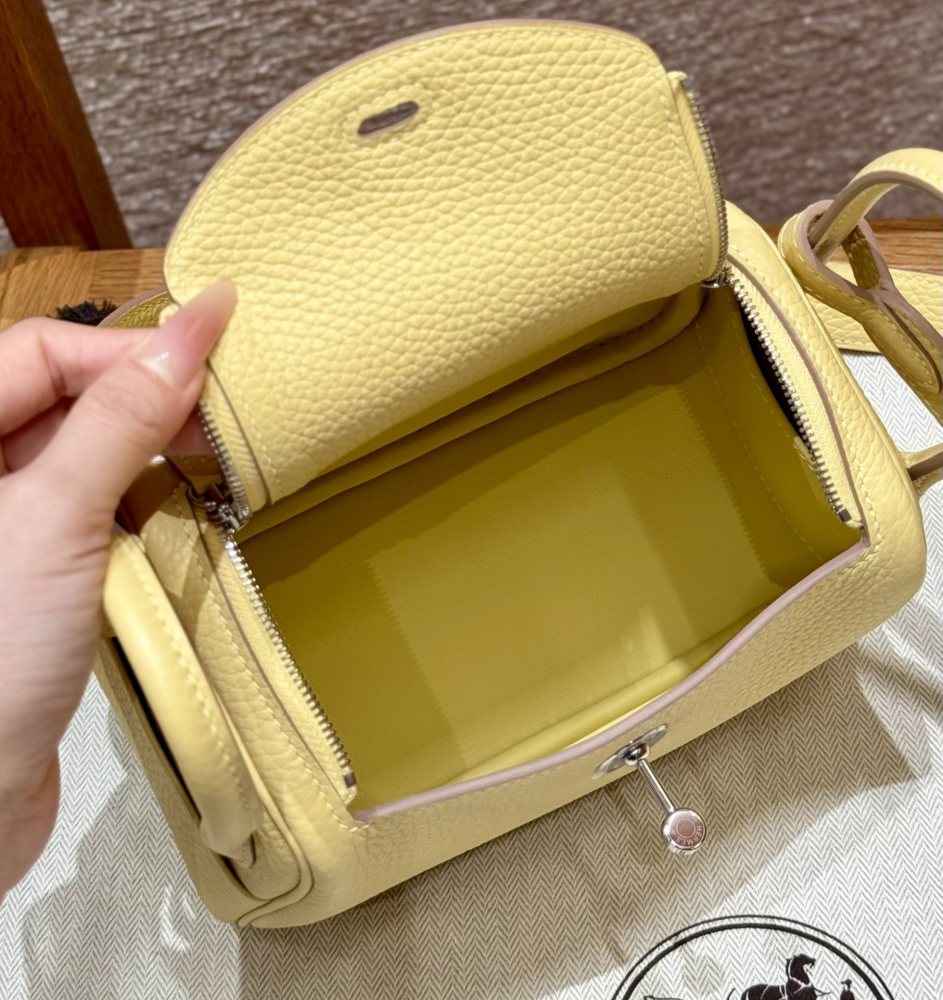 Hermès mini Lindy Mirror Boutique