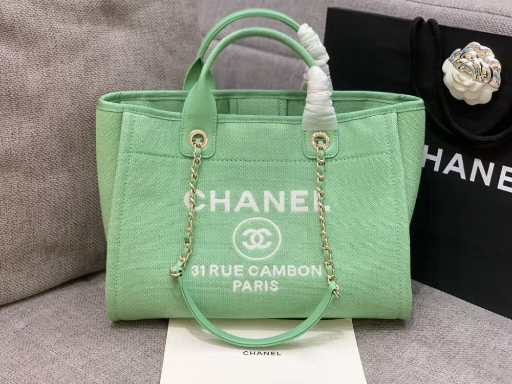Chanel 22S beach Tote shopping bag  34cm mirror boutique