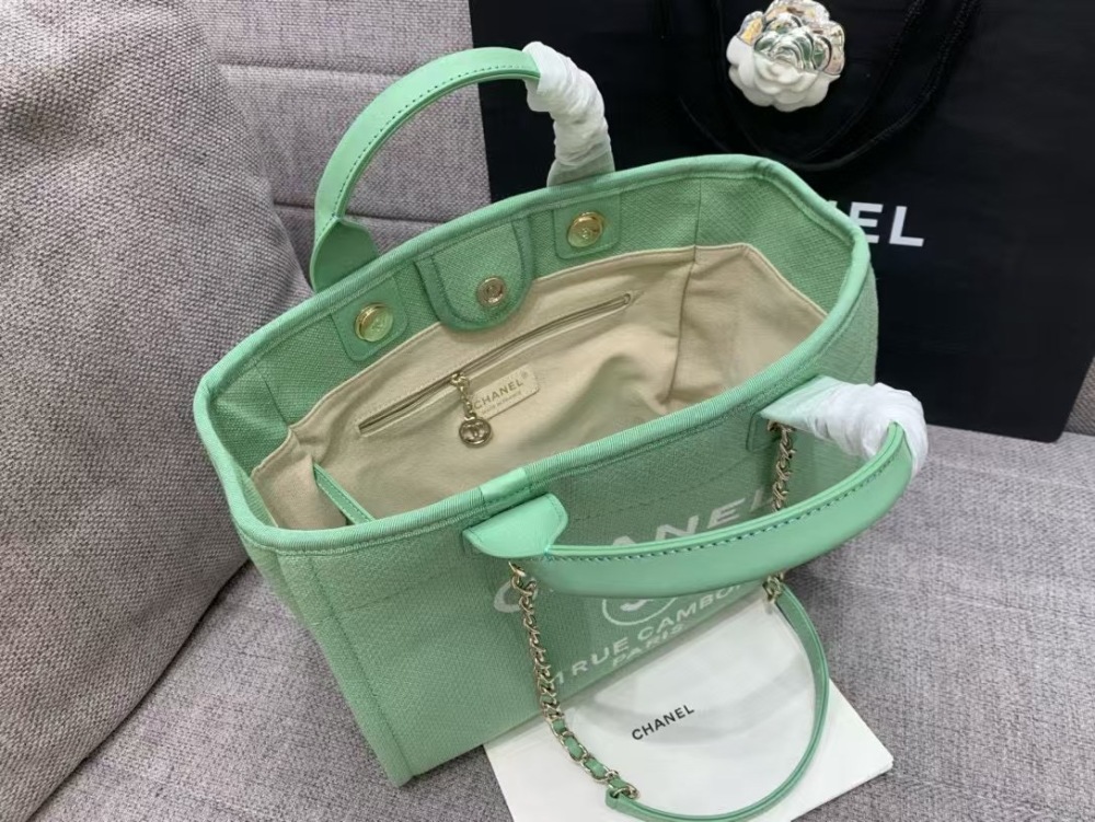Chanel 22S beach Tote shopping bag  34cm mirror boutique