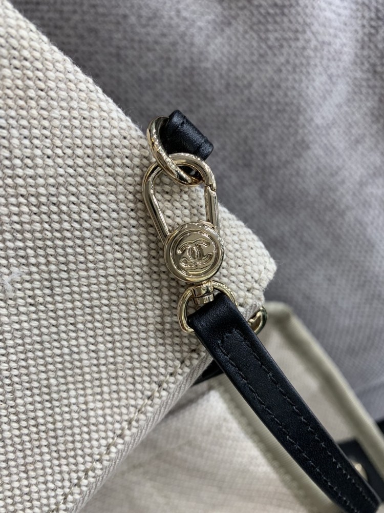 Chanel 22S beach Tote shopping bag  34cm mirror boutique