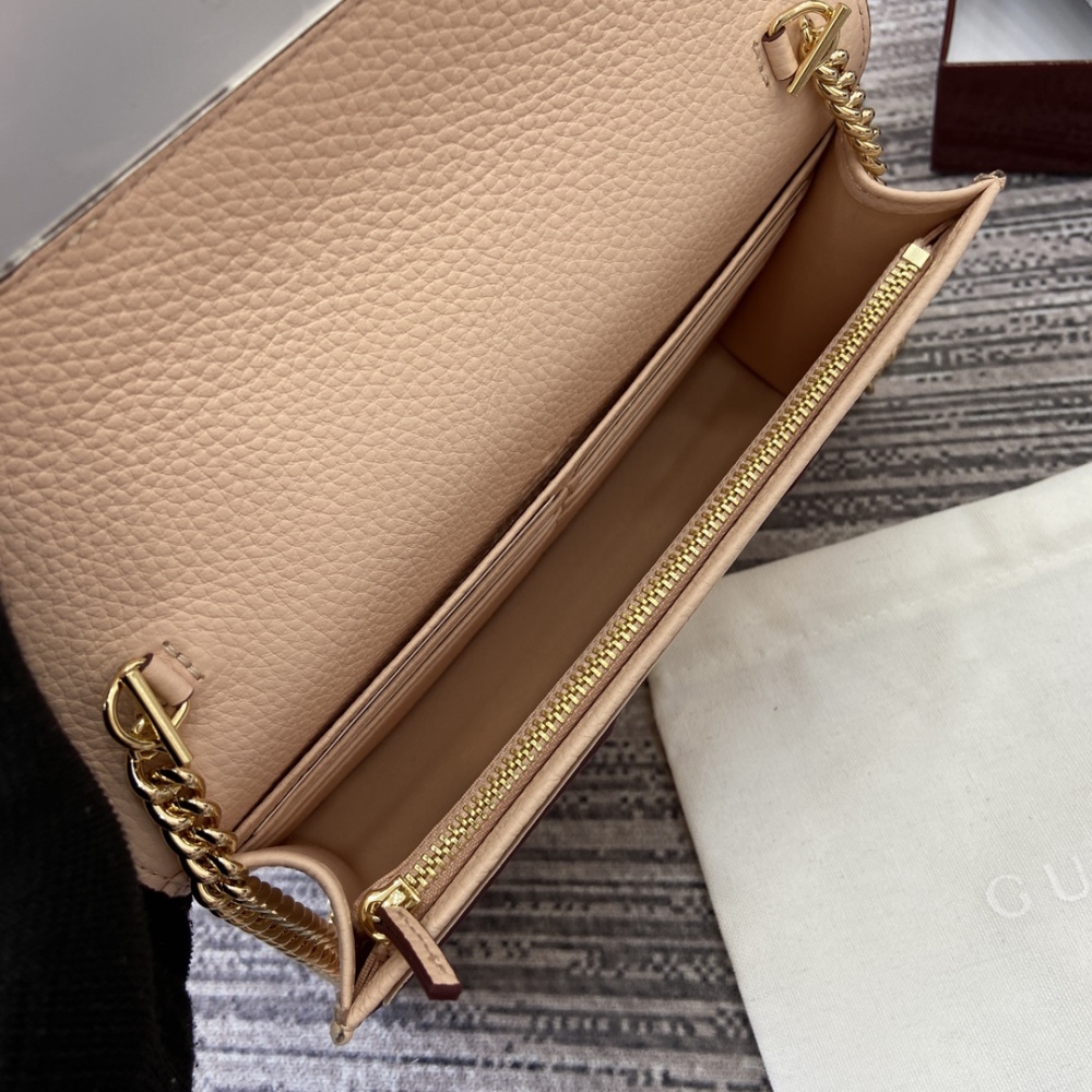 Gucci  GG  woc 497985 Mirror Boutique