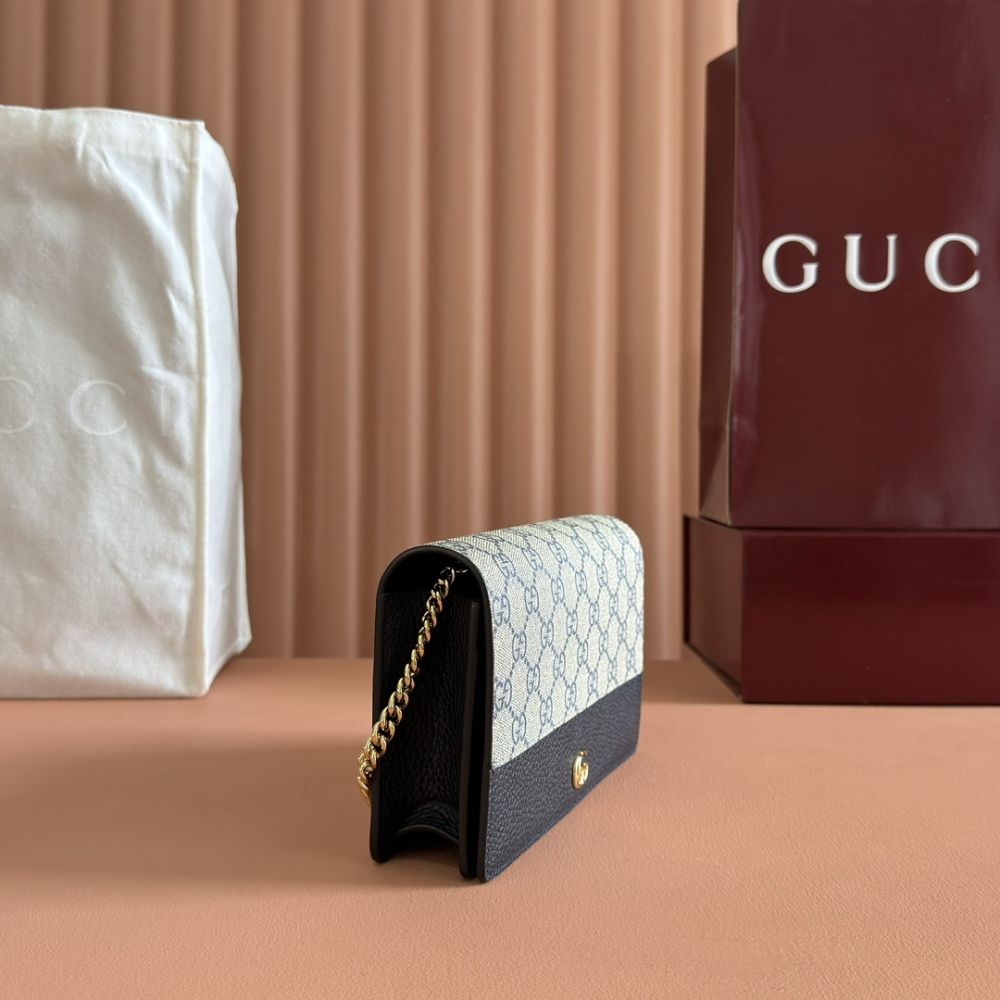 Gucci  GG  woc 497985 Mirror Boutique